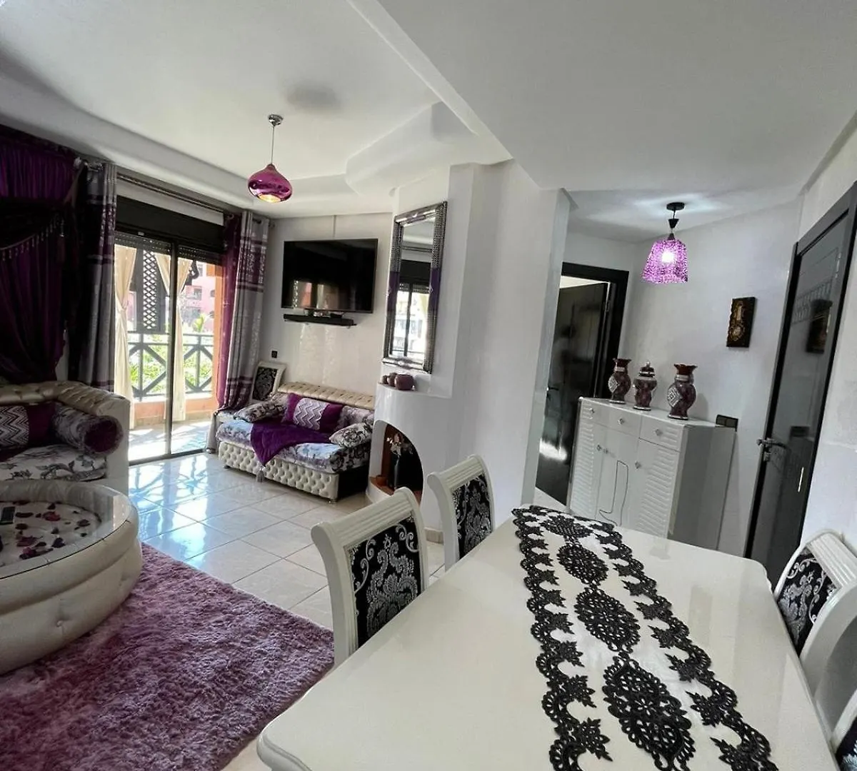 Cosy 2 Bedrooms City Center Flat Stay With 5 Pools Marrakesh Apartment
